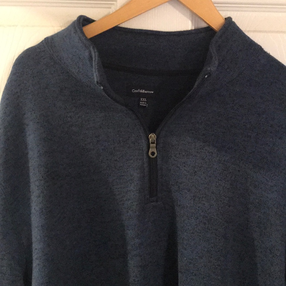 LIKE NEW Croft & Barrow Blue Sweater